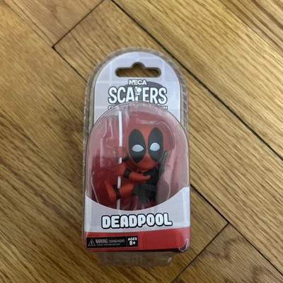 NECA Marvel Deadpool Foto 1 de 3