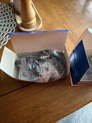 Subaru Impreza maf sensor and O2 sensor  - Image 1 of 4