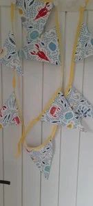 Laura Ashley Rockpool Bunting 2:75 Metres 8 Flags double Sided Fish Crabs Beach - Picture 1 of 4