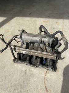 🌹92-95 OEM HONDA CIVIC INTAKE MANIFOLD D16Z6 P08 SOHC VTEC USDM JDM MiniMe - Picture 1 of 10