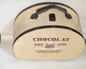 Vintage French Shabby Chic Carry On Suitcase Case Chocolat 35 x 28 x 16 cm - Picture 1 of 8