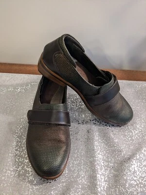 Zapatos Mocasines Naot Wind para Mujer 37 (6-6.5) Serpiente de Cascabel Marrón Cuero Iridiscente  Foto 1 de 4