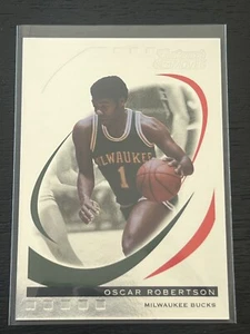 2007 Topps Moves Marke Basketball NBA #91 Oscar Robertson 60/299 - Bild 1 von 3