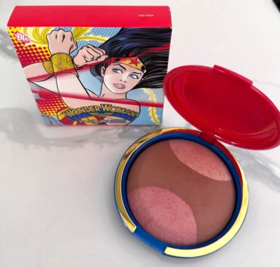 MAC Wonder Woman Mineralize Skinfinish PINK POWER - Image 1 of 3