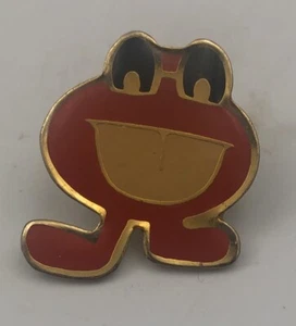 vintage Pac-Man frog enamel pin Gamer Game pin Red - Picture 1 of 3