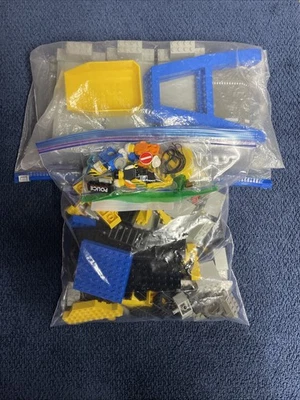 LEGO Town 6600 City Center Highway Construction 100% Complete - Image 1 of 4