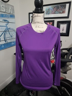 Top deportivo de manga larga semi ajustado morado mediano para mujer de Champion  Foto 1 de 4