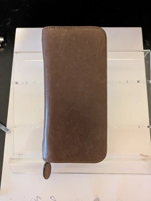 d2 Vtg Brown Leather Pilot 3 Pen Zip Case - Image 1 of 4