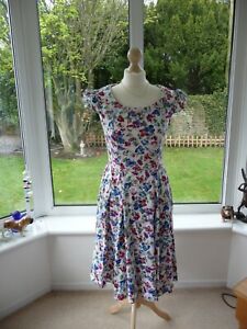 Pretty Floral 1940s/50s  style dress, Size 12.  Brand is Rock & Roses