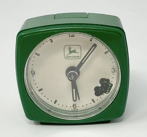 Vintage John Deere Tractor Alarm Animated DYNADISC Motion Clock USA See Video Cover