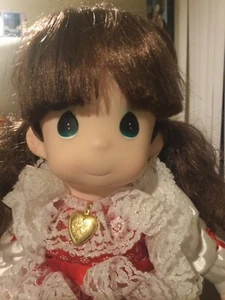 Precious Moments Doll Rachel 1029 Violin Gold Heart Locket Red White Tags 16" - Picture 1 of 7