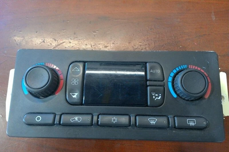 Cadillac Escalade 2003-2004 calefacción aire acondicionado control de clima temperatura OEM Foto 1 de 4