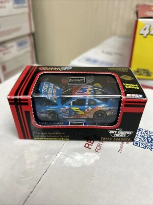 Team Caliber 1/64 1999 年 Terry LaBonte #5 米米 Krispies Treats 雪佛兰蒙特卡罗 — 第 1/3 张图片