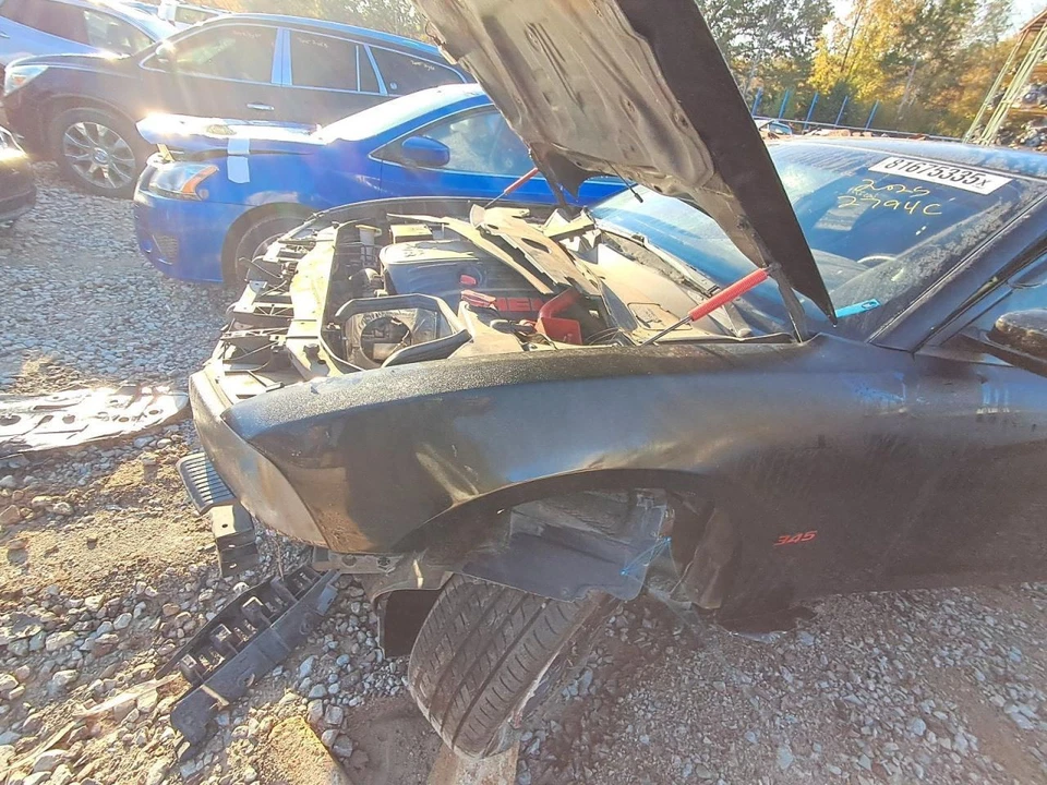 (LOCAL PICKUP ONLY) Fuel Tank Fits 11-14 CHALLENGER 2647037 Foto 1 de 4