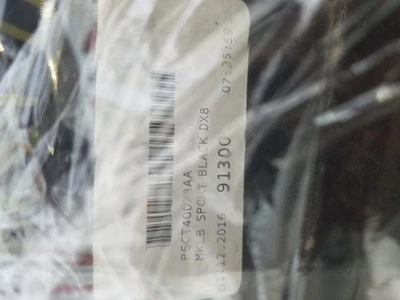 Jeep Patriot 2016 placa de licencia luz logotipo de Jeep Foto 1 de 4