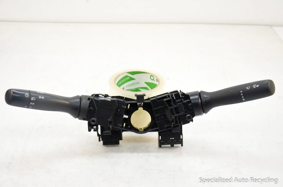 Interruptor de columna del limpiaparabrisas giratorio Toyota Tundra 2012 Foto 1 de 4