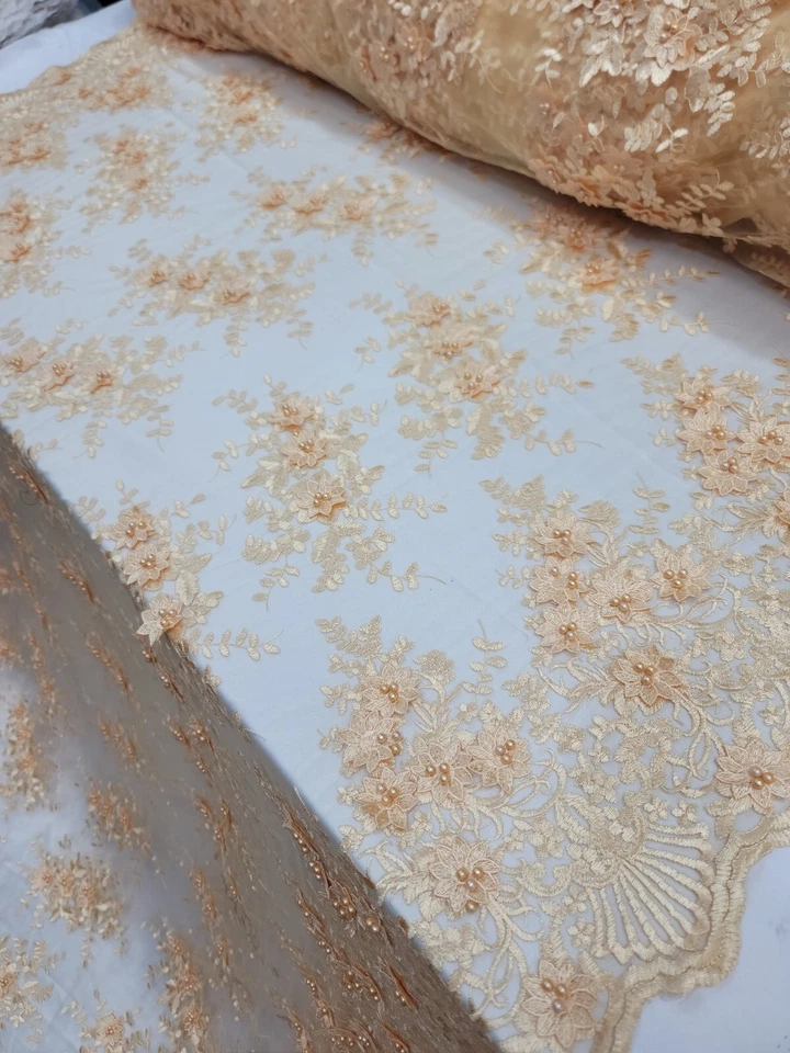 Tela por yarda 3d amarillo pálido encaje bordado flores florales quinceañera  Foto 1 de 4