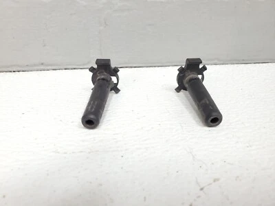 2009-2017 Audi Q5 Passenger and driver upper radiator mount clips pins 3.2L OEM - Image 1 of 4