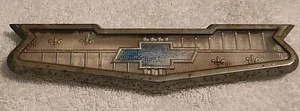 Vintage 1950s Chevy Chevrolet Bel Air/Impala Hood Emblem Ornament Metal & Clear - Picture 1 of 7