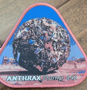 2025 ANTHRAX STOMP 442 1995 CLASSIC ALBUM JACKET SHIRT PATCH IAN BELLO BENANTE - Bild 1 von 1