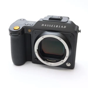 HASSELBLAD X2D 100C Medium Format Mirrorless Camera Body #93 - Picture 1 of 12