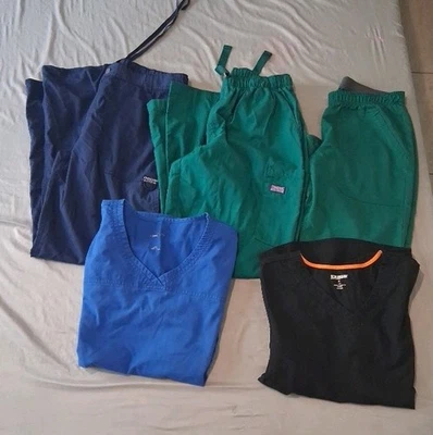  Lot of 5 Nurse scurbs cherokee scrubstar - Image 1 of 4