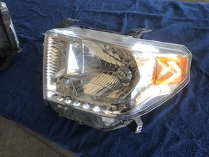 OEM | 2014 - 2017 Toyota Tundra Halogen Headlight (Left/Driver) - Picture 1 of 5