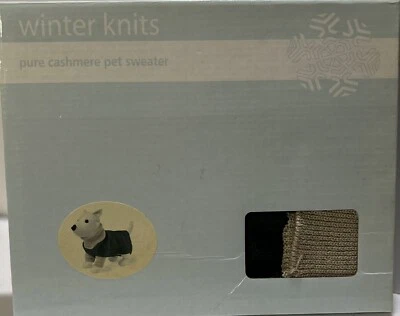 Winter Knits 100 % Pure Cashmere Sweater Size 6/8 Hunter Green   10”long 6 “wide - Image 1 of 4