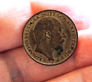 EDWARD VII 1908 FARTHING CONVERTED TO A BUTTON STAMPED GILT? #18 - Picture 1 of 2