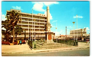 Postwagen Trafalgar Square und Schatzkammer Gebäude Barbados - Bild 1 von 2