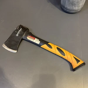 Marksman 1.5Lb Splitting Axe with Fibreglass Handle - Picture 1 of 3