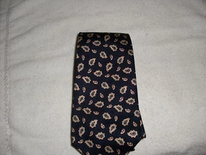 Polo by Ralph Lauren Blue Paisley 58" Hand Made  100% Silk Tie - Picture 1 of 4
