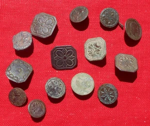 Lot de 14 Boutons de Cape ou de Manchette en Bronze    ! - Picture 1 of 2