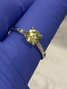 Silver and Green / Yellow Stone Glass Ring Silver Tone Size 10 - Picture 1 of 9
