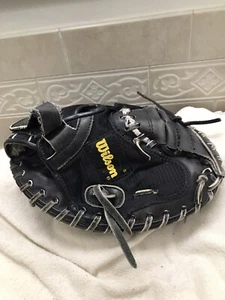 Wilson A2500 Large Handed Fully Broken In 33” Baseball Catchers Mitt Right Throw - Picture 1 of 12