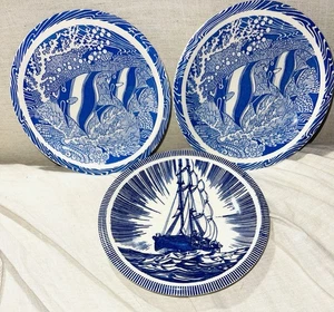 3 Vernon Kilns Aloha Don Blanding Blau Korallenriff & Moby Dick Untertassen Teller - Bild 1 von 11