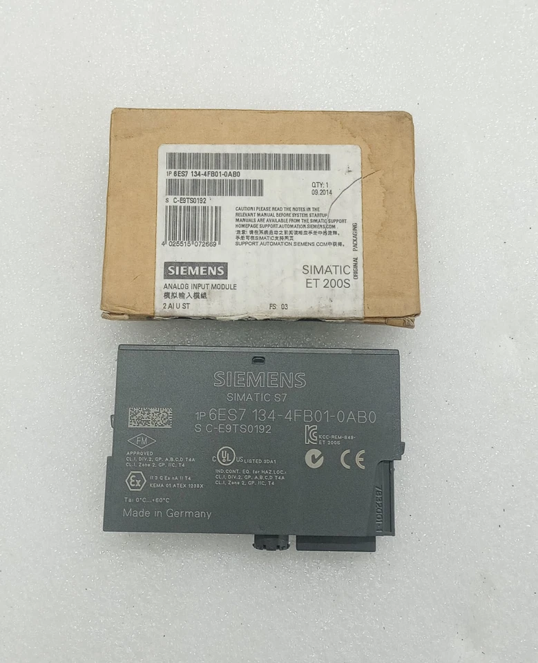 Siemens Simatic S7 1P 6ES7 134-4FB01-0AB0 Analog Input Modulo 6ES71344FB010AB0 - Immagine 1 di 4