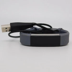 Fitbit FB406 Fitness Sleep Tracker Unisex Watch Untested - Photo 1 sur 12