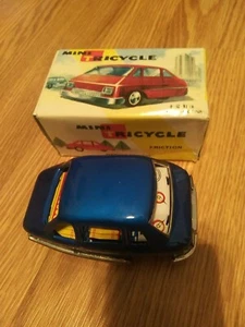 MF993 Mini Tricycle Friction Tin Toy Car Blue - Picture 1 of 6