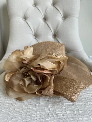 Designer Millinery Hat  English Wedding Derby Races Gorgeous Excellent - Image 1 of 4