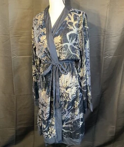 Willow & Clay Size S/M Navy Blue Sheer Metallic Velvet Tie Front Kimono Robe - Picture 1 of 9