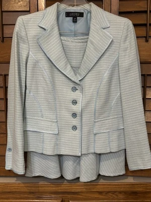 KASPER PETITE LIGHT BLUE & WHITE TWEED WOMEN'S SUIT, JACKET 14P, SKIRT 12P - Image 1 of 4
