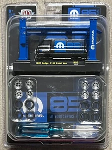 M2 Maschinen 2023 1967 Dodge A100 Panel Van Modellbausatz #R52 1:64 Maßstab Druckguss - Bild 1 von 2