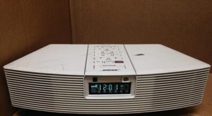 Bose Wave Radio AM/FM model AWR1-1W White - Picture 1 of 5