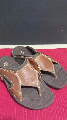 Sandalias chanclas Doc Martens Dr. Air Wair de cuero marrón para mujer talla EE. UU. 5 Foto 1 de 4