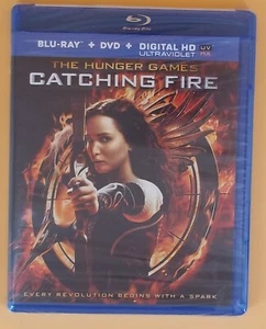 THE HUNGER GAMES. CATCHING FIRE. BLU-RAY and DVD. SEALED - Imagen 1 de 2