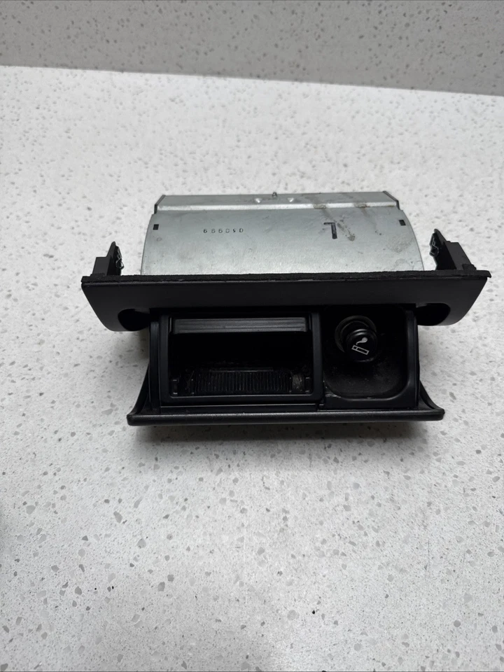 1998-2005 LEXUS GS430 GS400 GS300 BLACK Ash Tray Bezal Trim Factory OEM  Foto 1 de 4