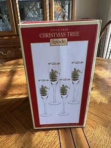 Spode Christmas Tree 8.45 oz. Champagne Fluted Glasses with Gold Rims, Set of 4 - Picture 1 of 6