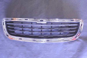 Chevrolet Trax Front Bumper Lower Grille 2014-16 - Bild 1 von 4
