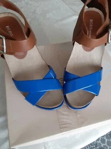 New BCBGeneration, Women size 7M, Vivid Blue wedges  (retail@ $89) - Picture 1 of 6